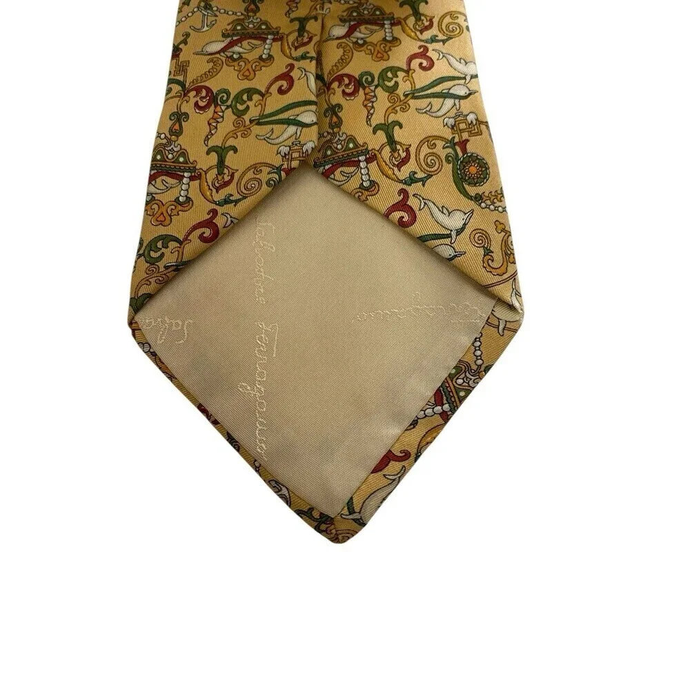 Salvatore Ferragamo Tie Mens 100% Silk Dolphins & Anchors Made in Italy Novelty